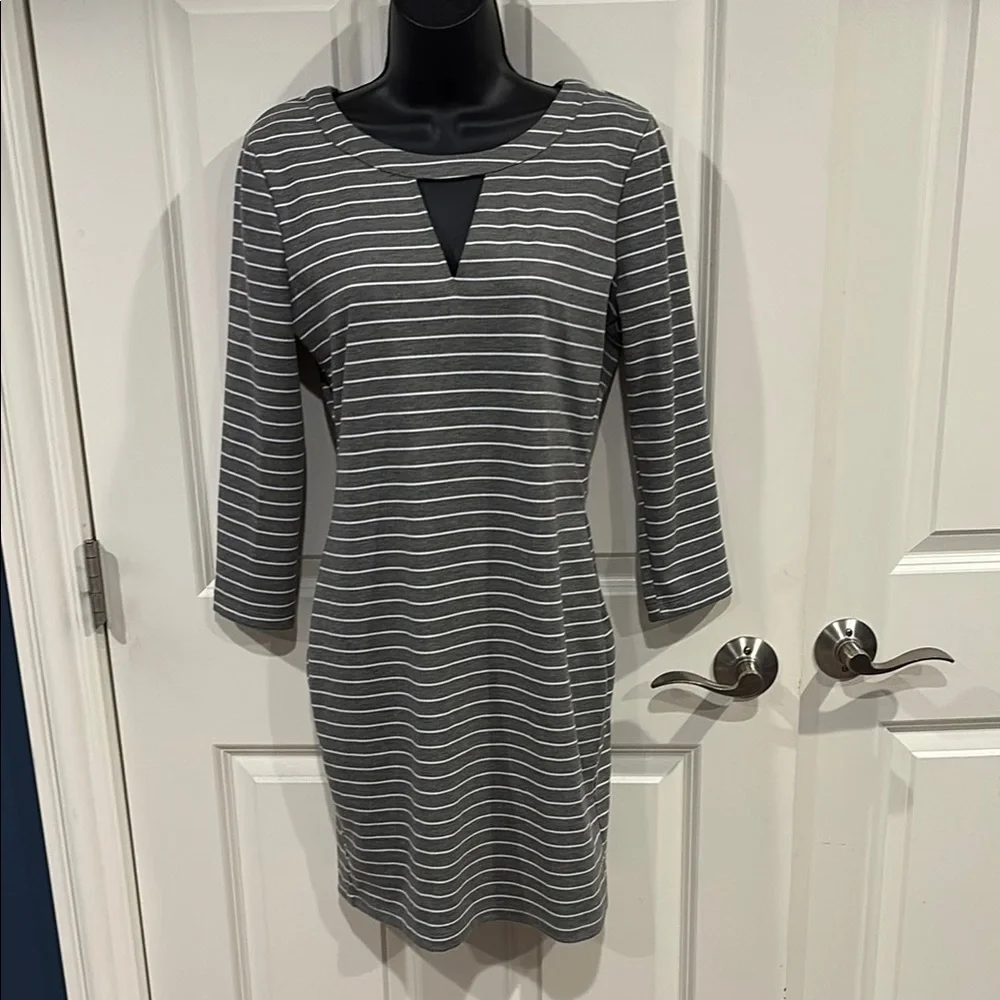 Jack by BB Dakota | Dresses | Jack By Bb Dakota Gray Sheath Dress 34 Sleeve Crew Neck